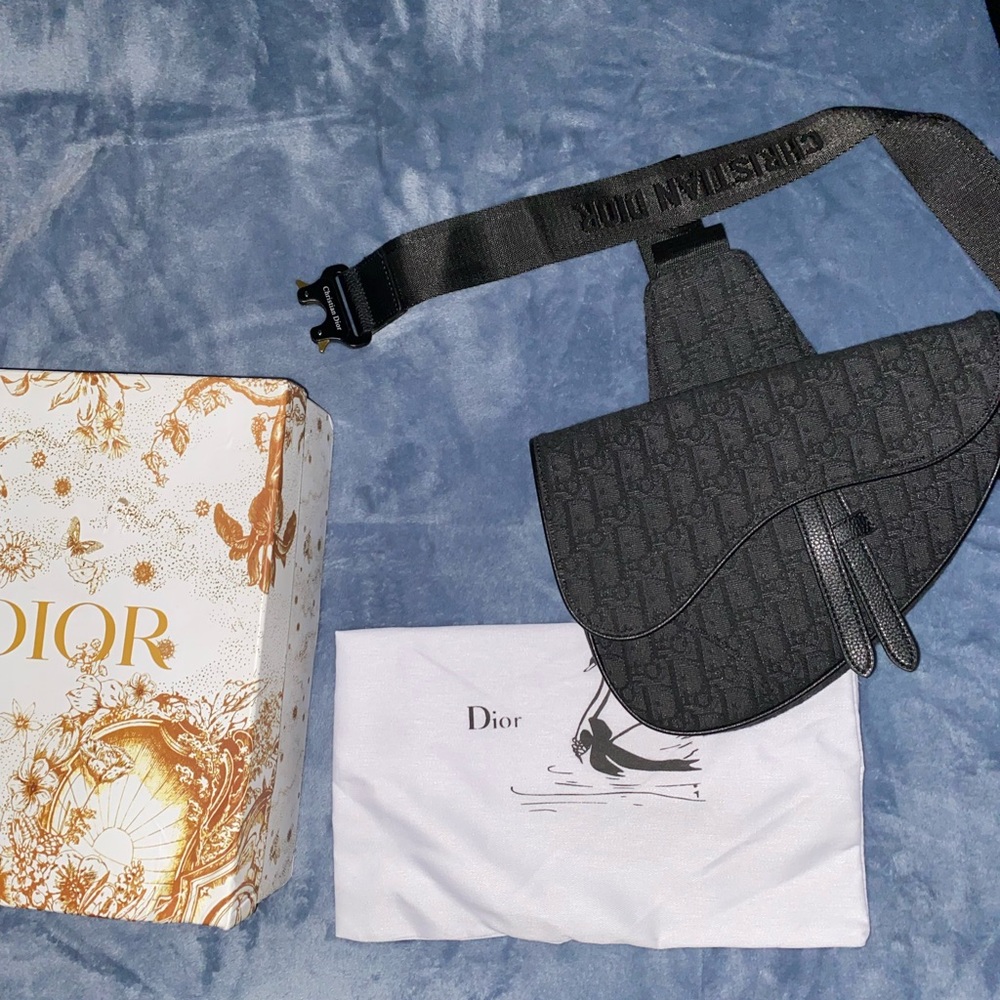 DIOR BELT BAG